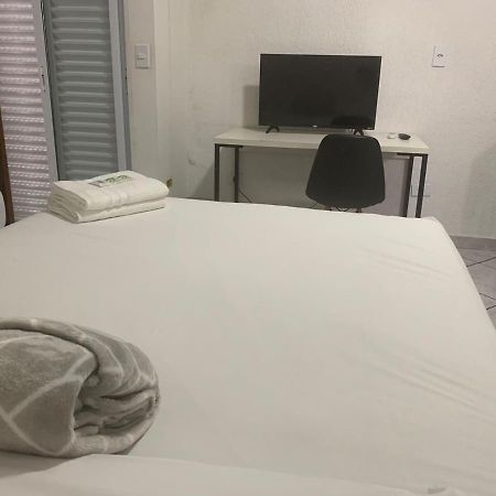 Pousada Internacional Eas 10Min Aeroporto Γκουαρούλιος Εξωτερικό φωτογραφία