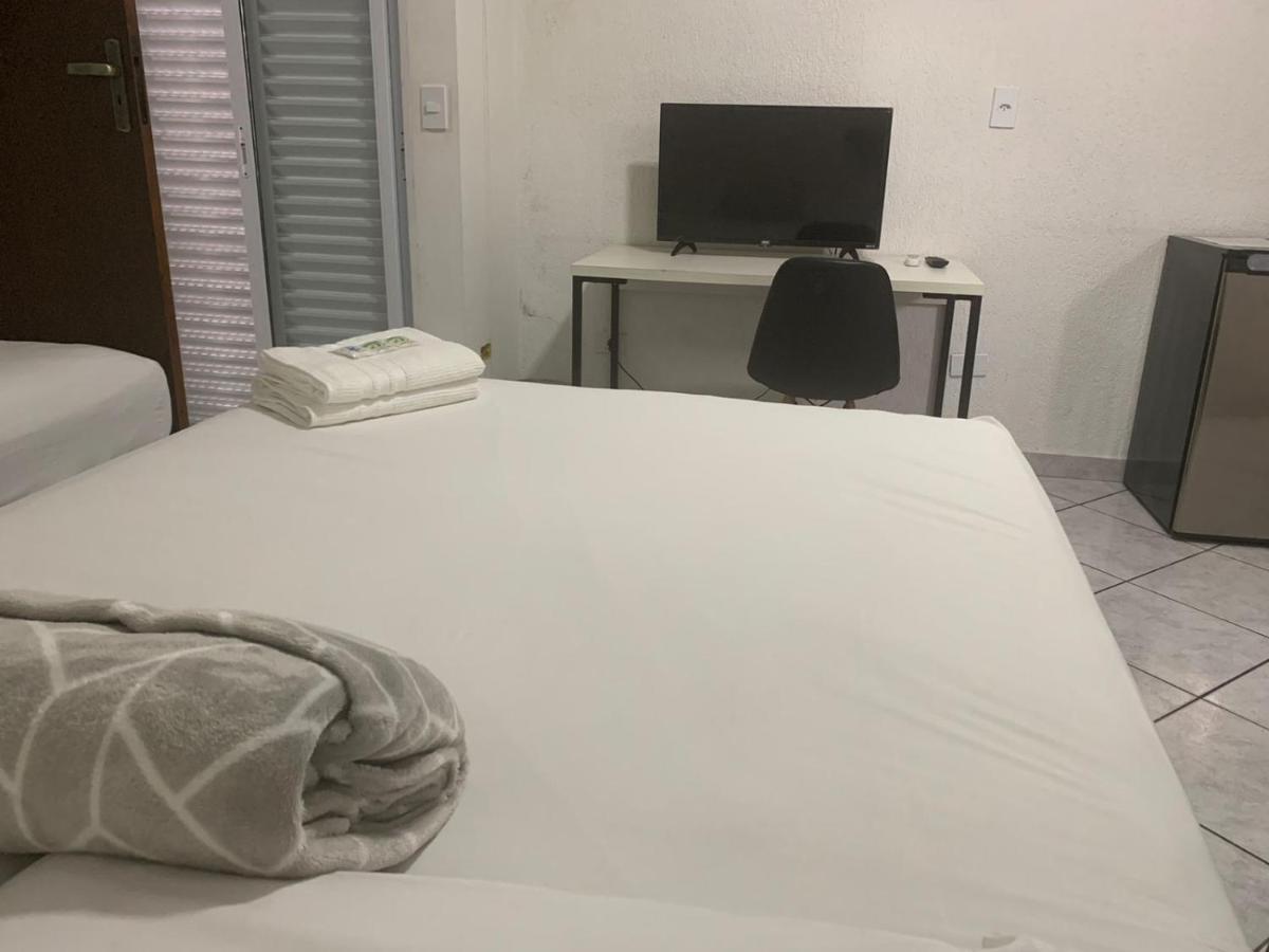 Pousada Internacional Eas 10Min Aeroporto Γκουαρούλιος Εξωτερικό φωτογραφία